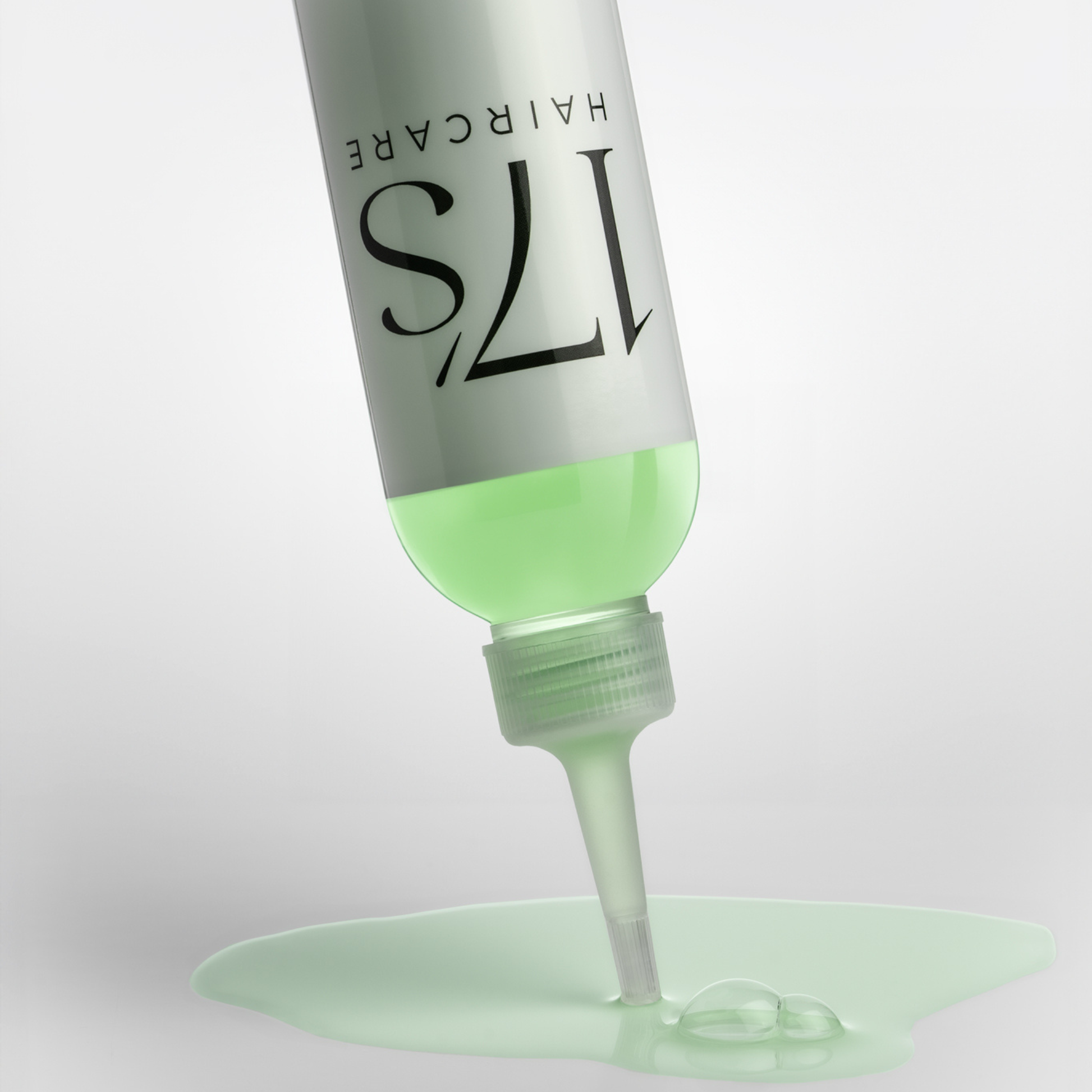 17's Haircare Liquid Hair & Scalp Gold oil for scalp care, shine and healthy hair growth liquid