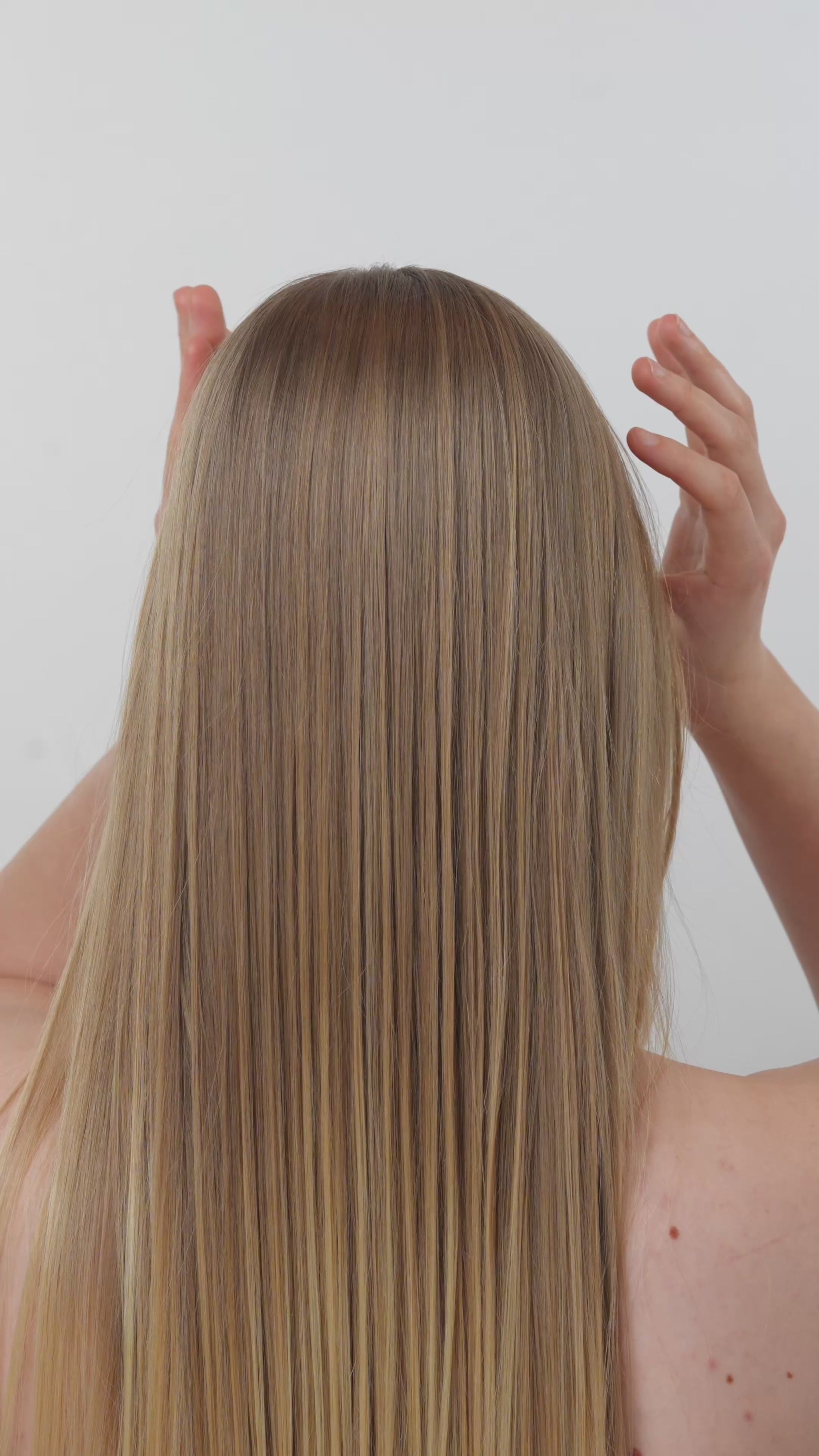 17's Haircare Vanilla Pearl Claw Clip styling video showing an effortless updo and secure comfortable hold